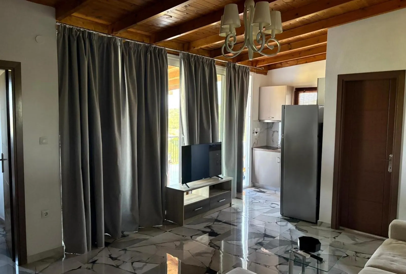 לריסוס Astri Villa יוון