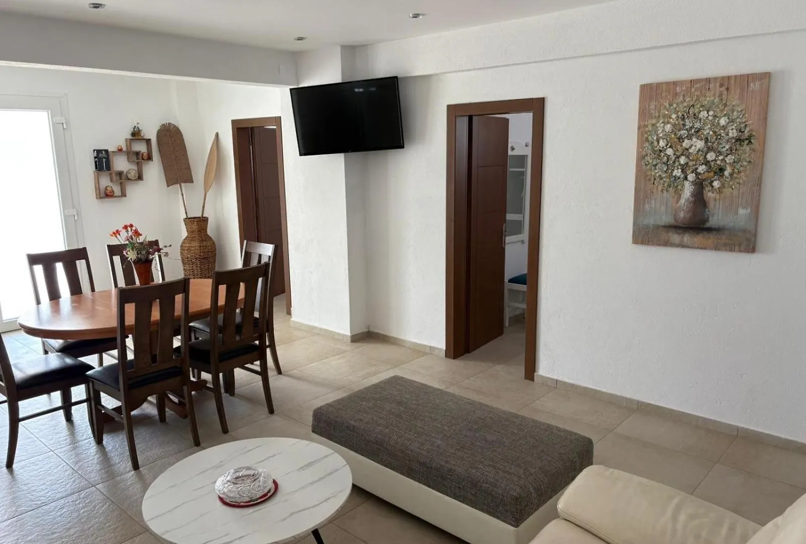 לריסוס Astri Villa